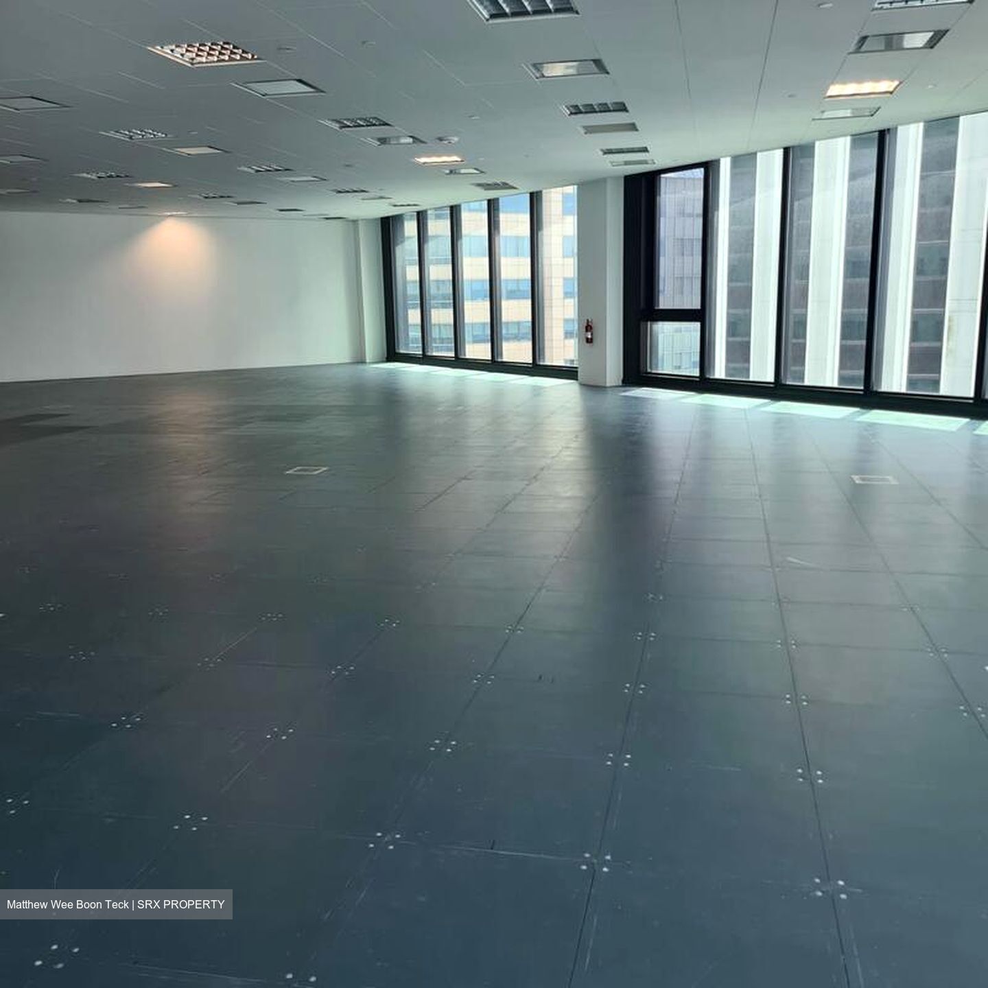 Hub Synergy Point (D2), Office #498377421